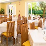 Hotel Centrale 4* Garda