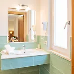 Hotel Centrale Garda