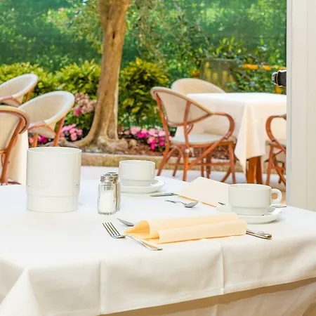 Hotel Centrale Garda (Verona)
