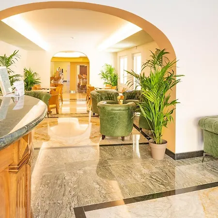 Hotel Centrale 4*