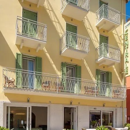Hotel Centrale Garda (Verona)