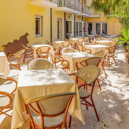 Hotel Centrale Garda (Verona)