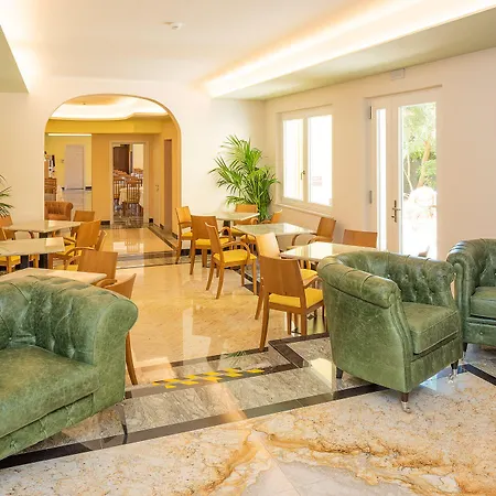 Hotel Centrale 4* Garda (Verona)