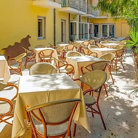 Hotel Centrale 4*