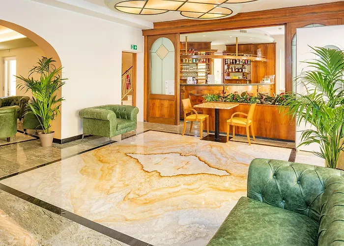 酒店 Hotel Centrale 加尔达