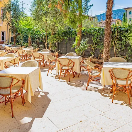 Hotel Centrale Hotel Garda (Verona)