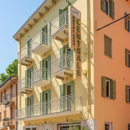 Hotel Centrale Hotel 4*