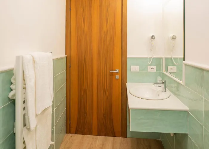 Hotel Centrale גארדה