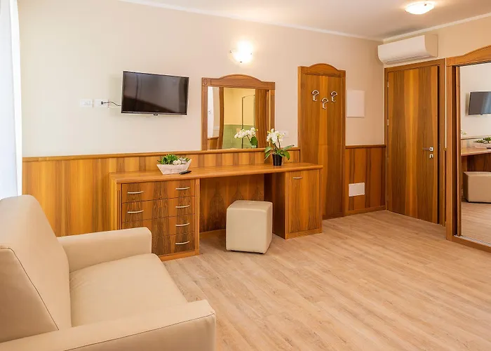 Hotel Centrale Γκάρντα