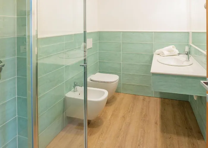 Hotel Centrale מלון גארדה