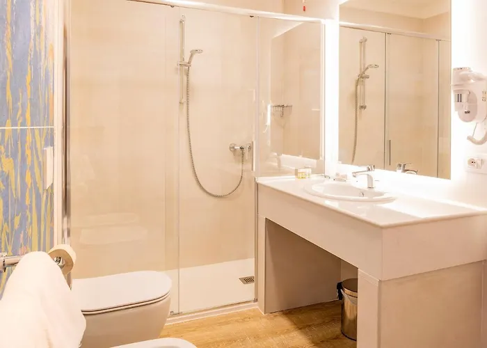 Hotel Centrale גארדה