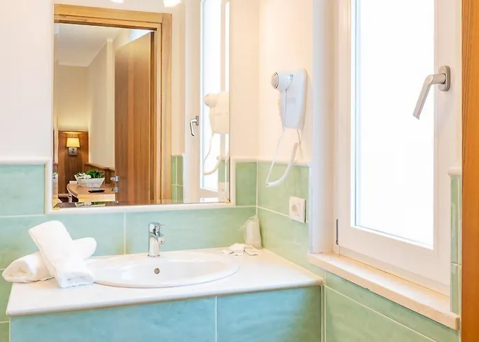 Hotel Centrale גארדה