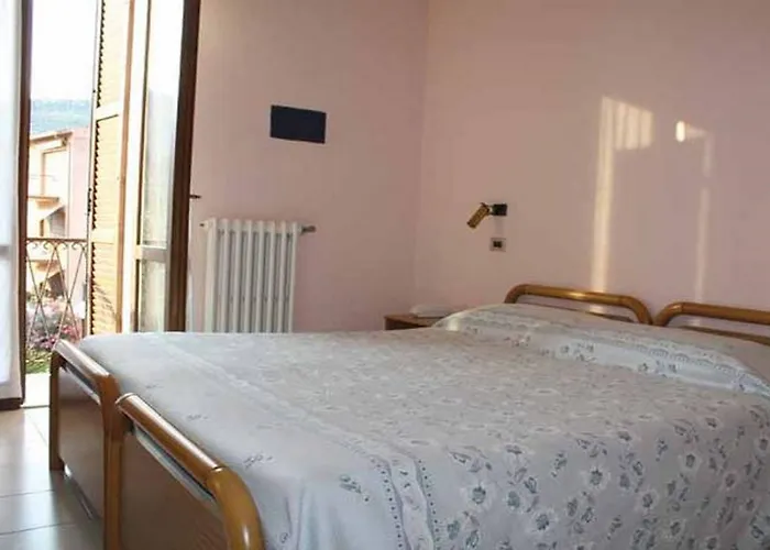 מלון Hotel Centrale